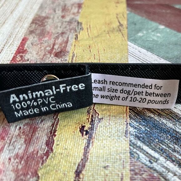 Marc Tatro Dog Leash Black 6’ PVC Animal-Free Designer EUC for 10-20 lbs - Picture 8 of 8